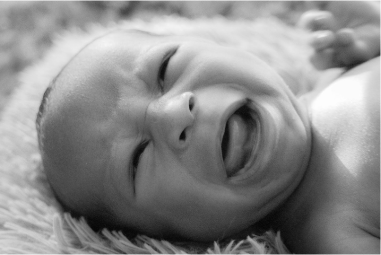 How to Soothe Your Baby’s Colic Naturally