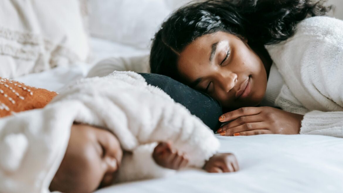 How to Manage Sleep Deprivation with a Newborn?