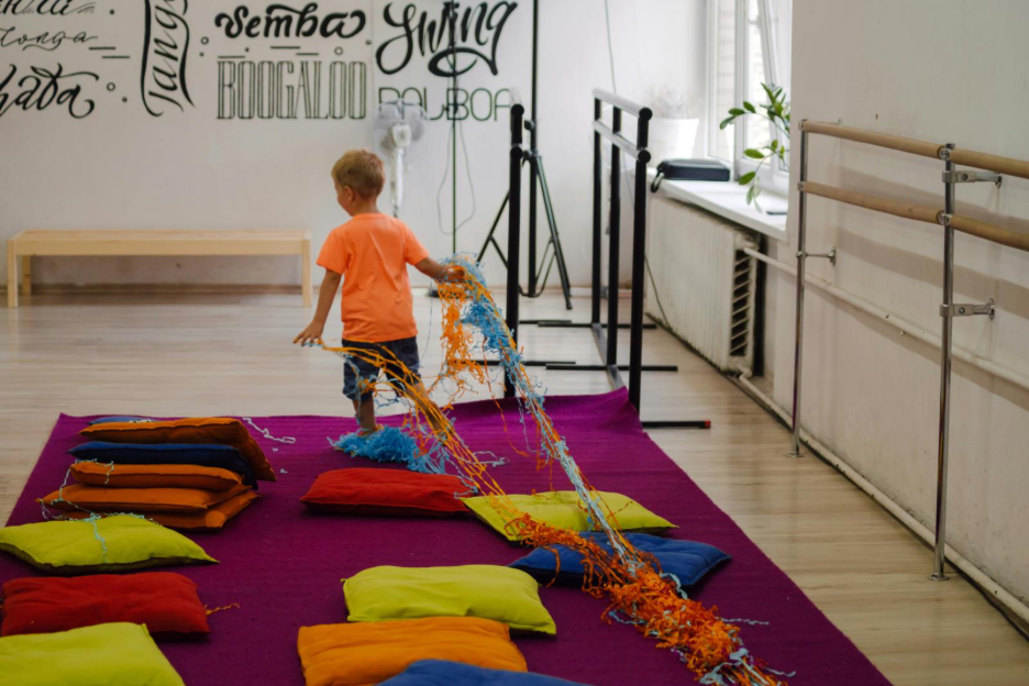 Best Indoor Activities for Toddlers That Promote Learning 