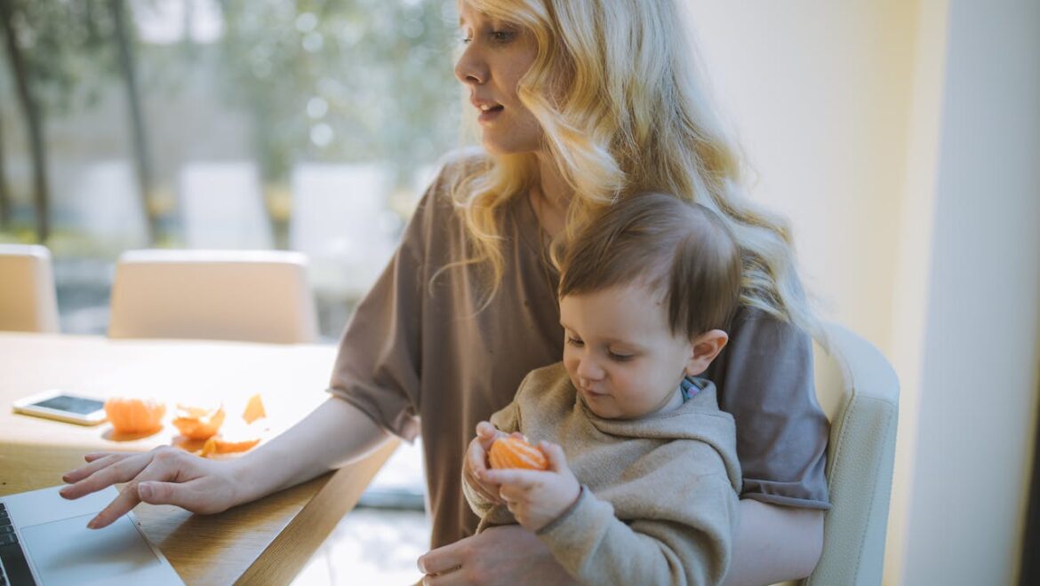 How to Balance Work and Parenting Stress Without Burning Out